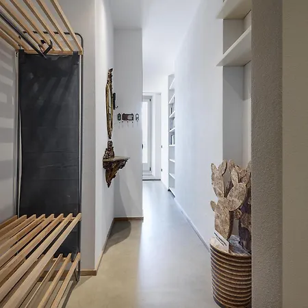 Apartman Architect S House